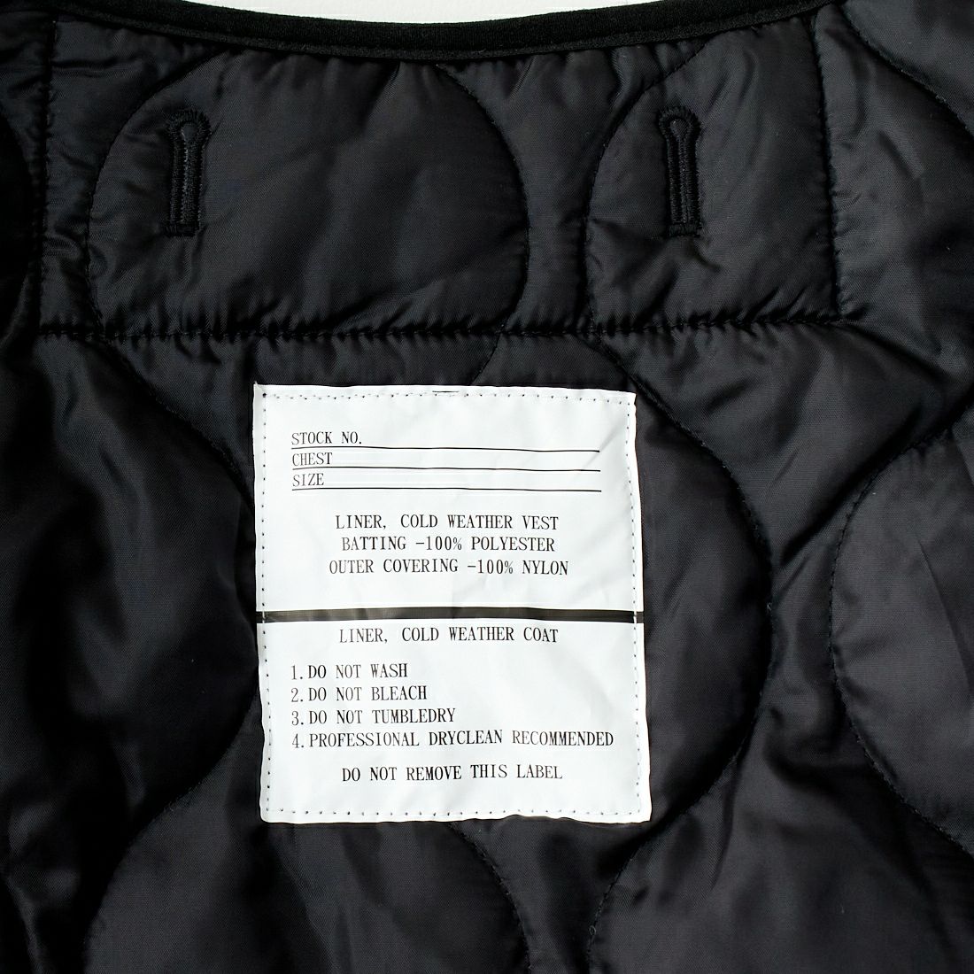 MILITARY [ミリタリー] 別注 フロントリボンキルティングベスト [T-247890000-JF] BLACK