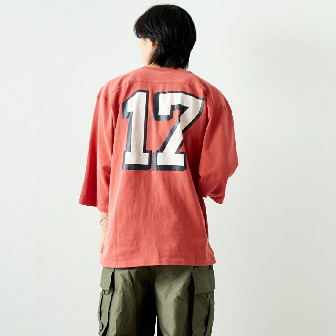 JACKSON MATISSE [ジャクソンマティス] 17 フットボールTシャツ [JM24AW002] RED &&モデル身長：179cm 着用サイズ：L&&
