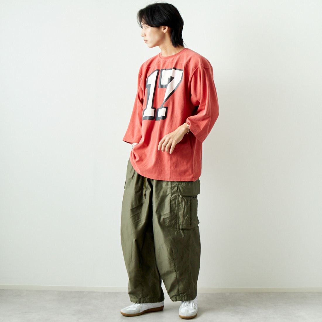 JACKSON MATISSE [ジャクソンマティス] 17 フットボールTシャツ [JM24AW002] RED &&モデル身長：179cm 着用サイズ：L&&