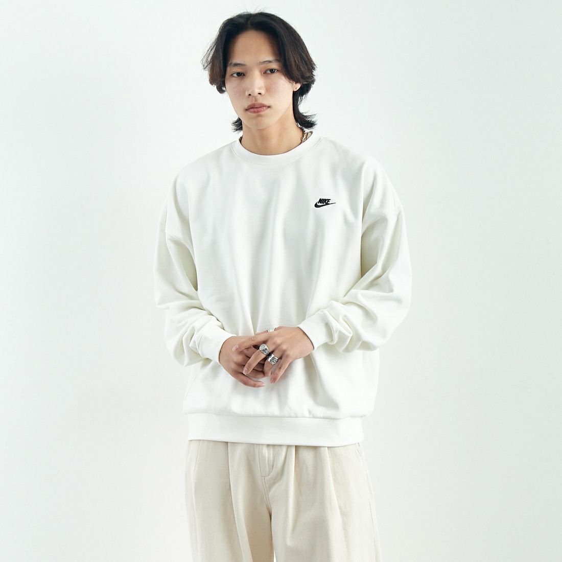 NIKE [ナイキ] クラブフリース クルーネックスウェット [HJ1820] 133 ｾｲﾙ/ｾｲ &&モデル身長：179cm 着用サイズ：M&&
