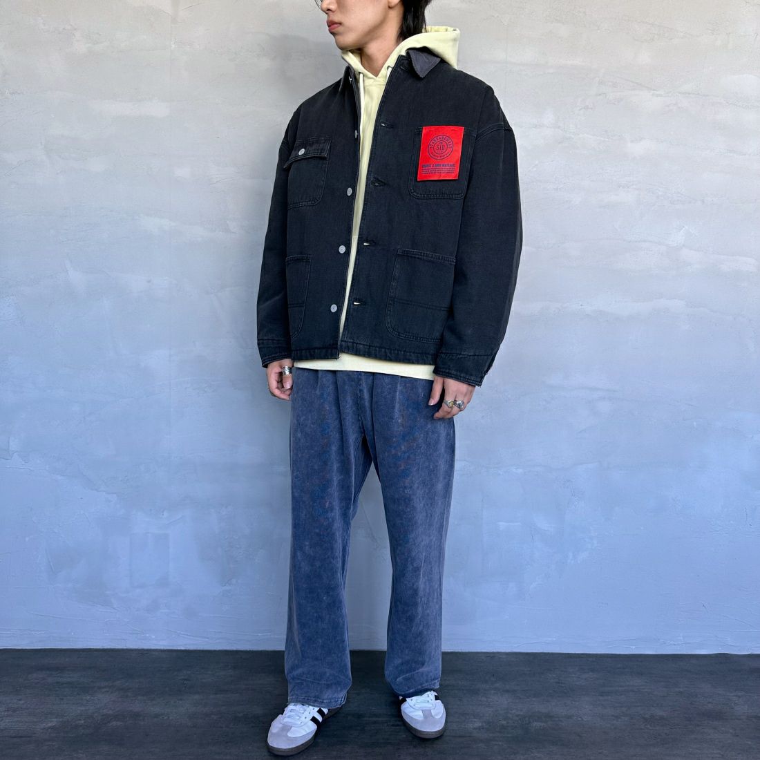 Jeans Factory Clothes [ジーンズファクトリークローズ] STANDARD ショートカバーオール [JFC-244-065] FADE BLK &&モデル身長：179cm 着用サイズ：L&&