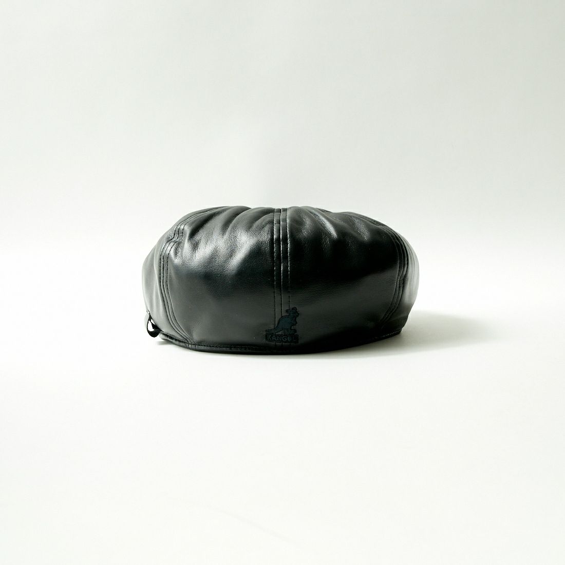 01 BLACK