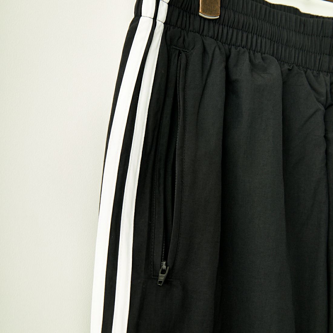 adidas Originals [アディダス オリジナルス] アディカラー ウーブン ファイヤーバードトラックパンツ [JTC69] IT2501