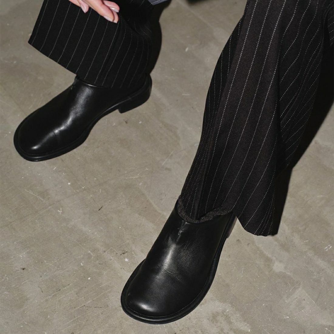 TODAYFUL [トゥデイフル] ストライプツイルトラウザーズ [12420701] BLK