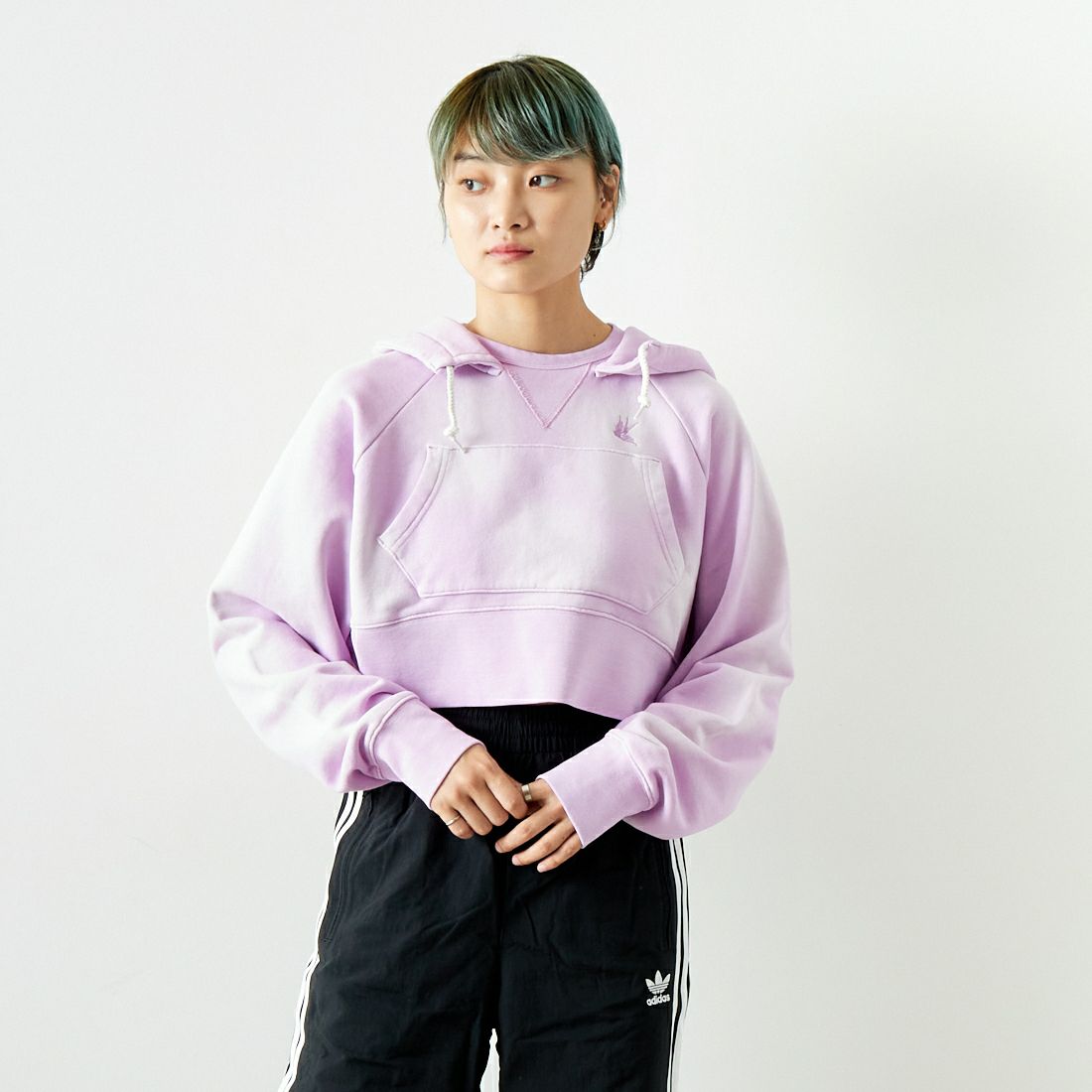 RhodolirioN [ロドリリオン] ガジェットフーディ [PS1095] A LILAC &&モデル身長：160cm 着用サイズ：ONE SIZE&&