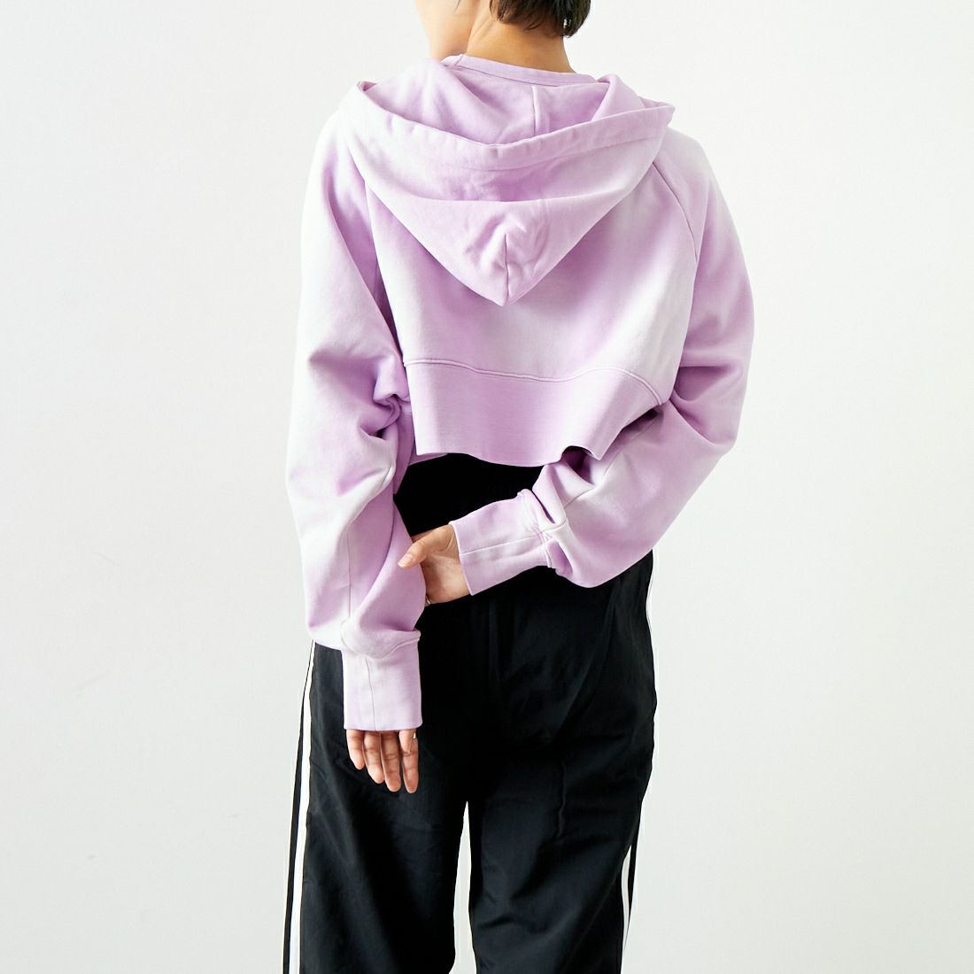 RhodolirioN [ロドリリオン] ガジェットフーディ [PS1095] A LILAC &&モデル身長：160cm 着用サイズ：ONE SIZE&&