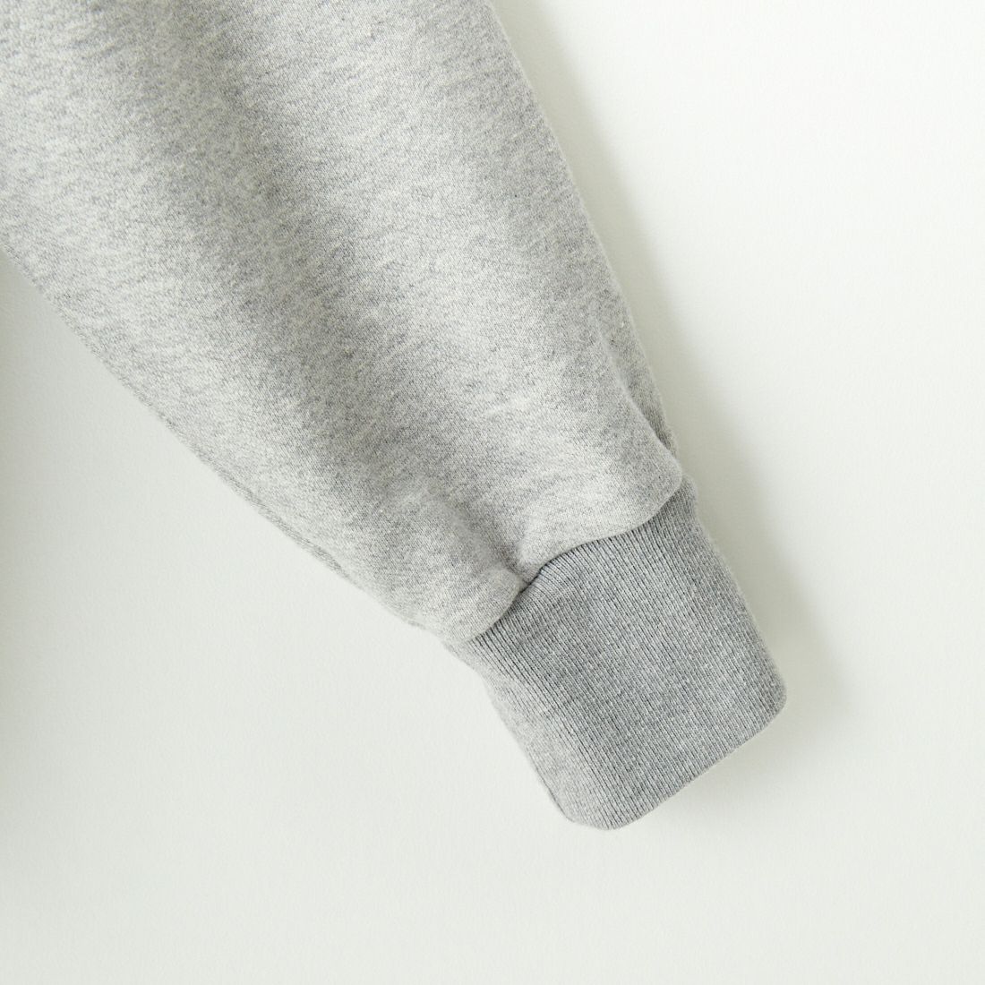 iori [イオリ] 別注 カットオフスウェット [IP77-JF] GREY