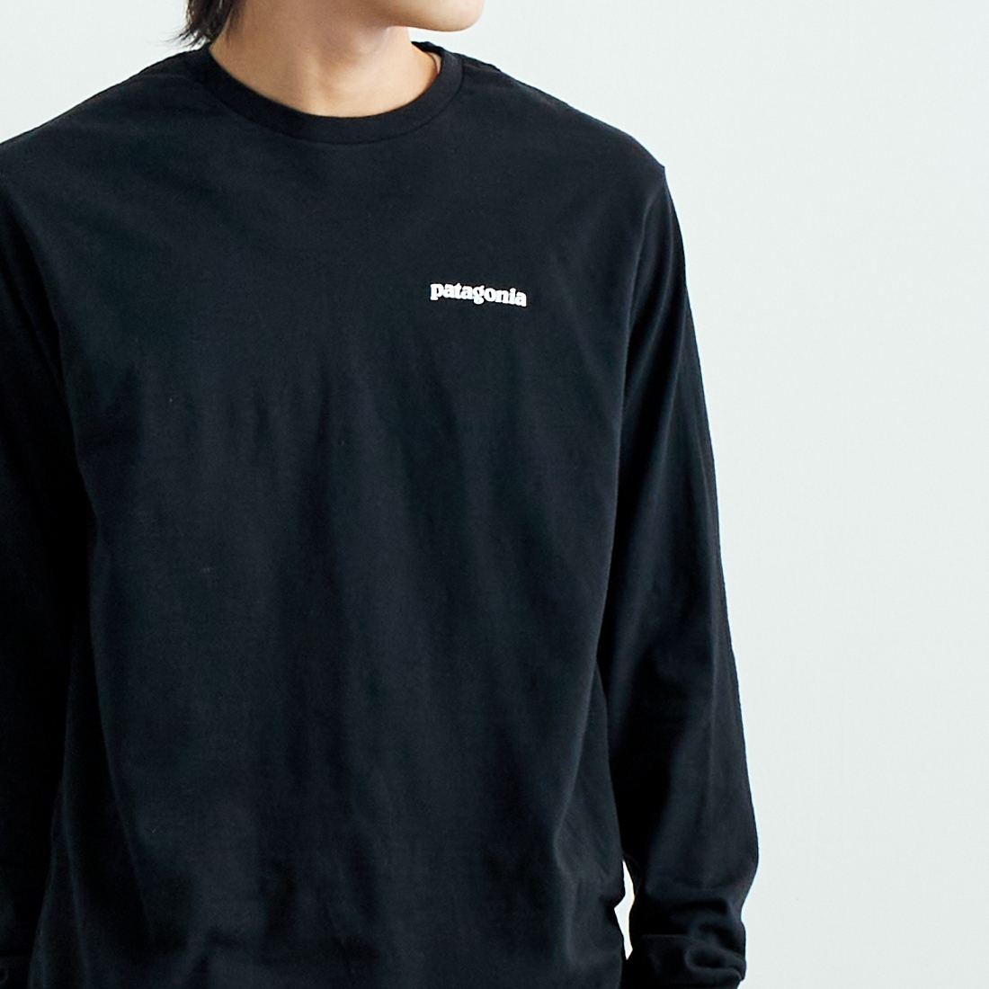 patagonia [パタゴニア] メンズ ロングスリーブ P-6ロゴ レスポンシビリティーTシャツ [38518] BLK &&モデル身長：179cm 着用サイズ：M&&