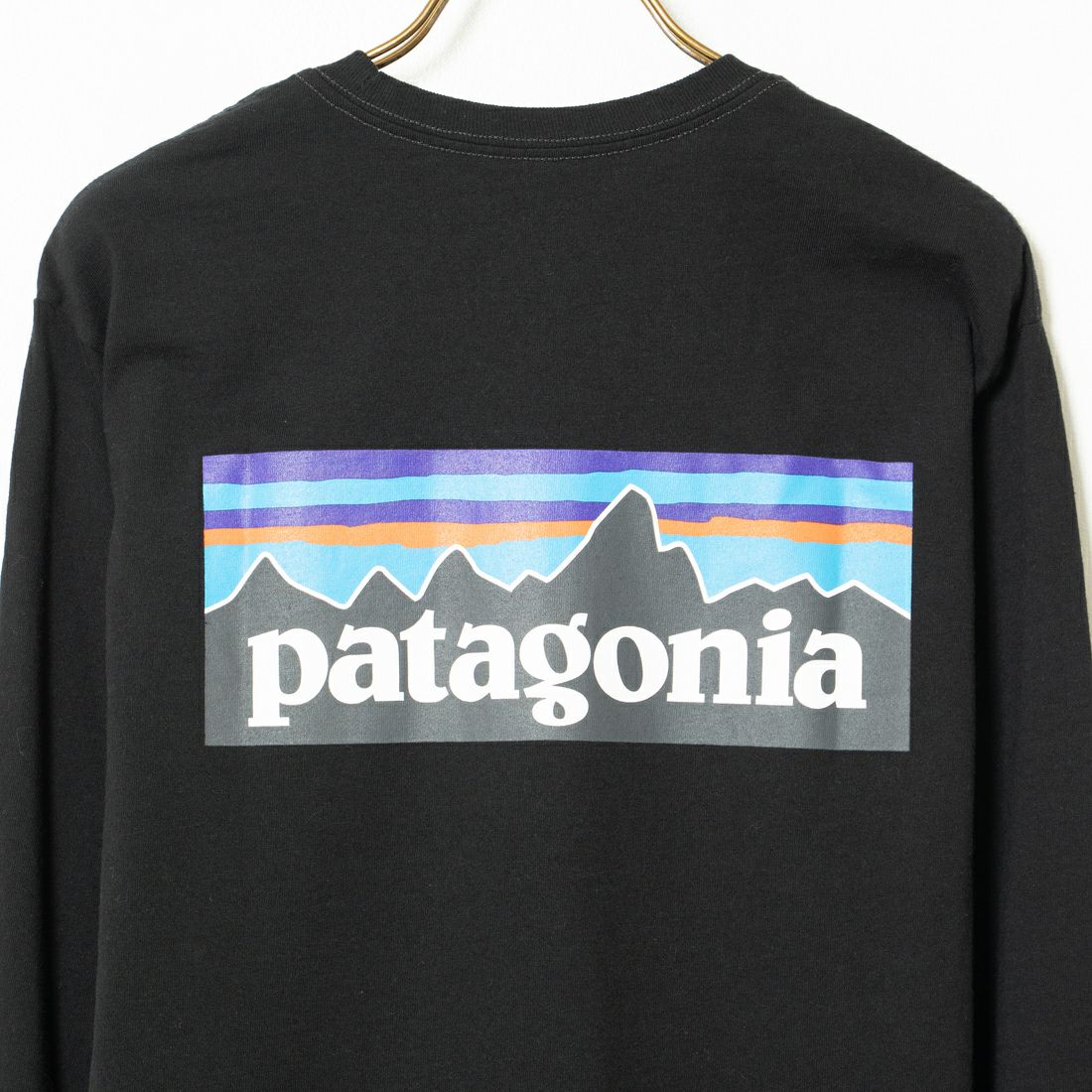 patagonia [パタゴニア] メンズ ロングスリーブ P-6ロゴ レスポンシビリティーTシャツ [38518] BLK