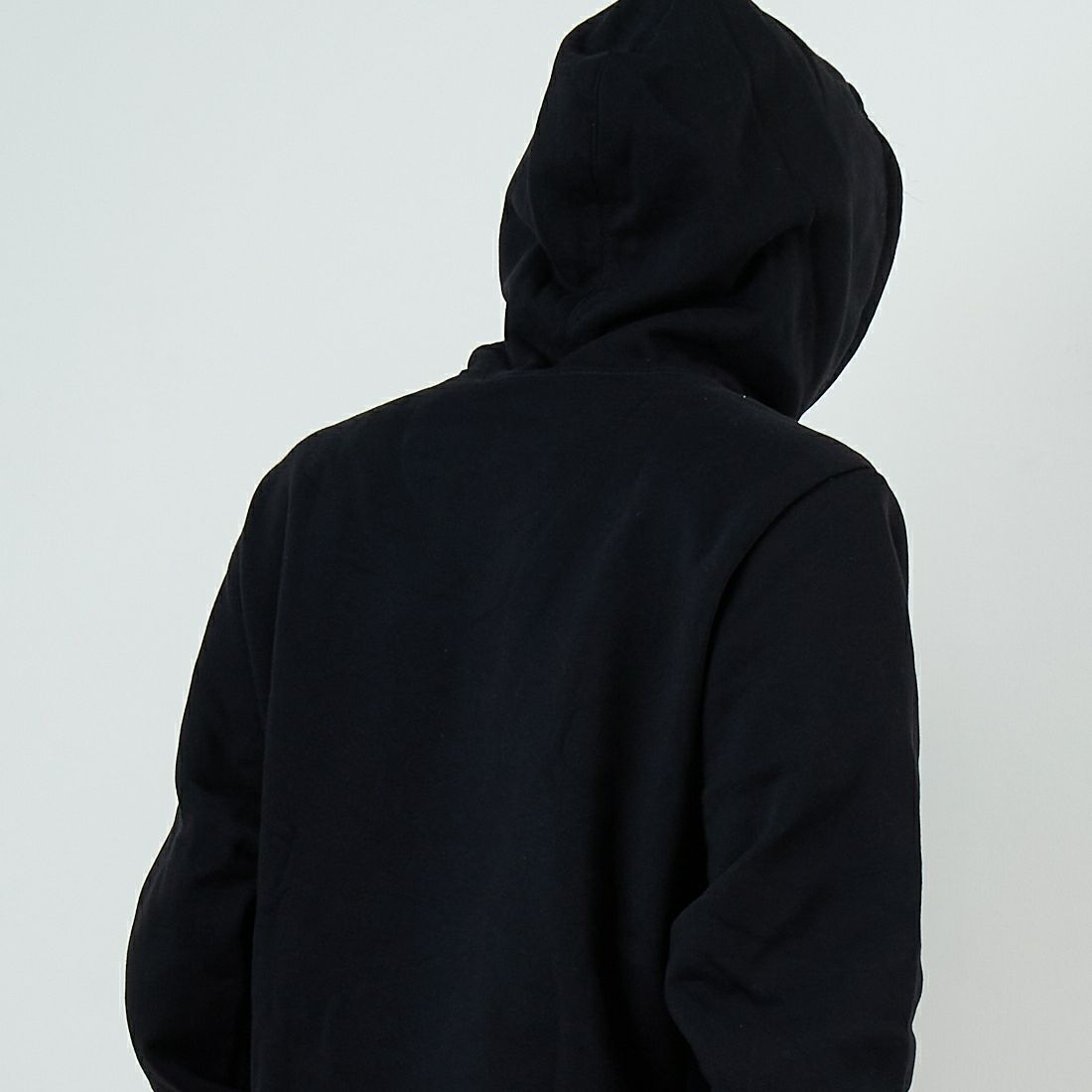 patagonia [パタゴニア] ホーム ウォーター トラウト アップライザル フーディ [39661] BLK &&モデル身長：179cm 着用サイズ：M&&