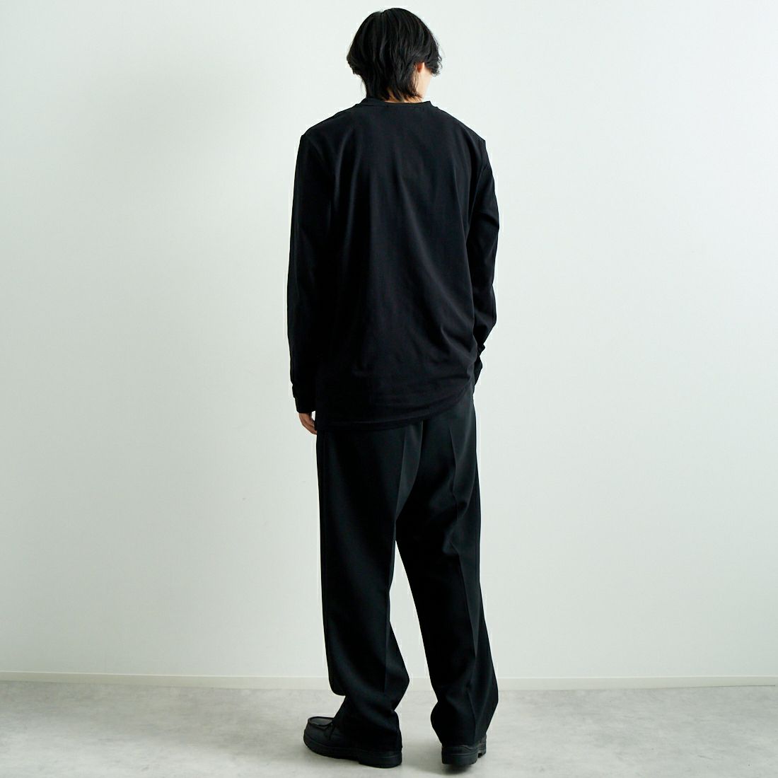 BALR. [ボーラー] 日本限定 ブランドロングスリーブTシャツ [B11111059] BLACK &&モデル身長：179cm 着用サイズ：L&&