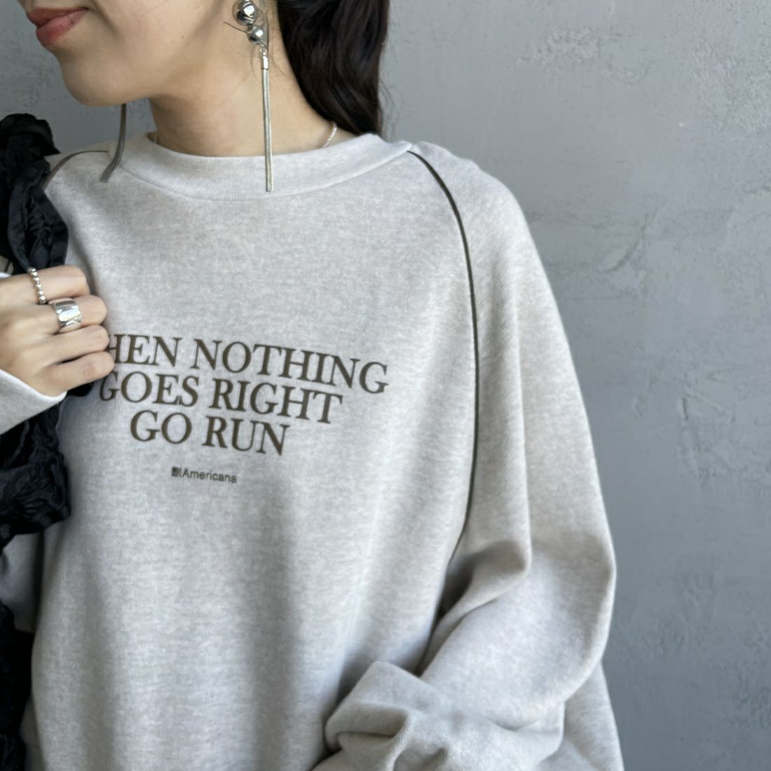 Americana × JEANS FACTORY [アメリカーナ × ジーンズファクトリー] 別注 ボリュームスリーブ ロゴプリントラグランスウェット [ASO-746-3-JF] ｵｰﾄﾐｰﾙ