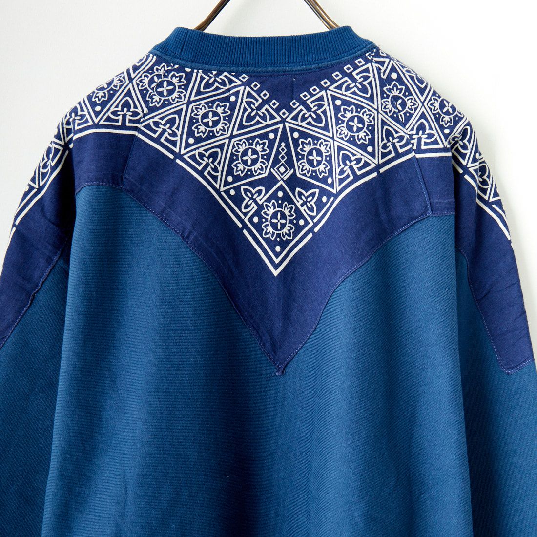 ILL ONE EIGHTY [イル ワンエイティ] ヴィンテージ バンダナスウェット [ILL241-11K] NAVY