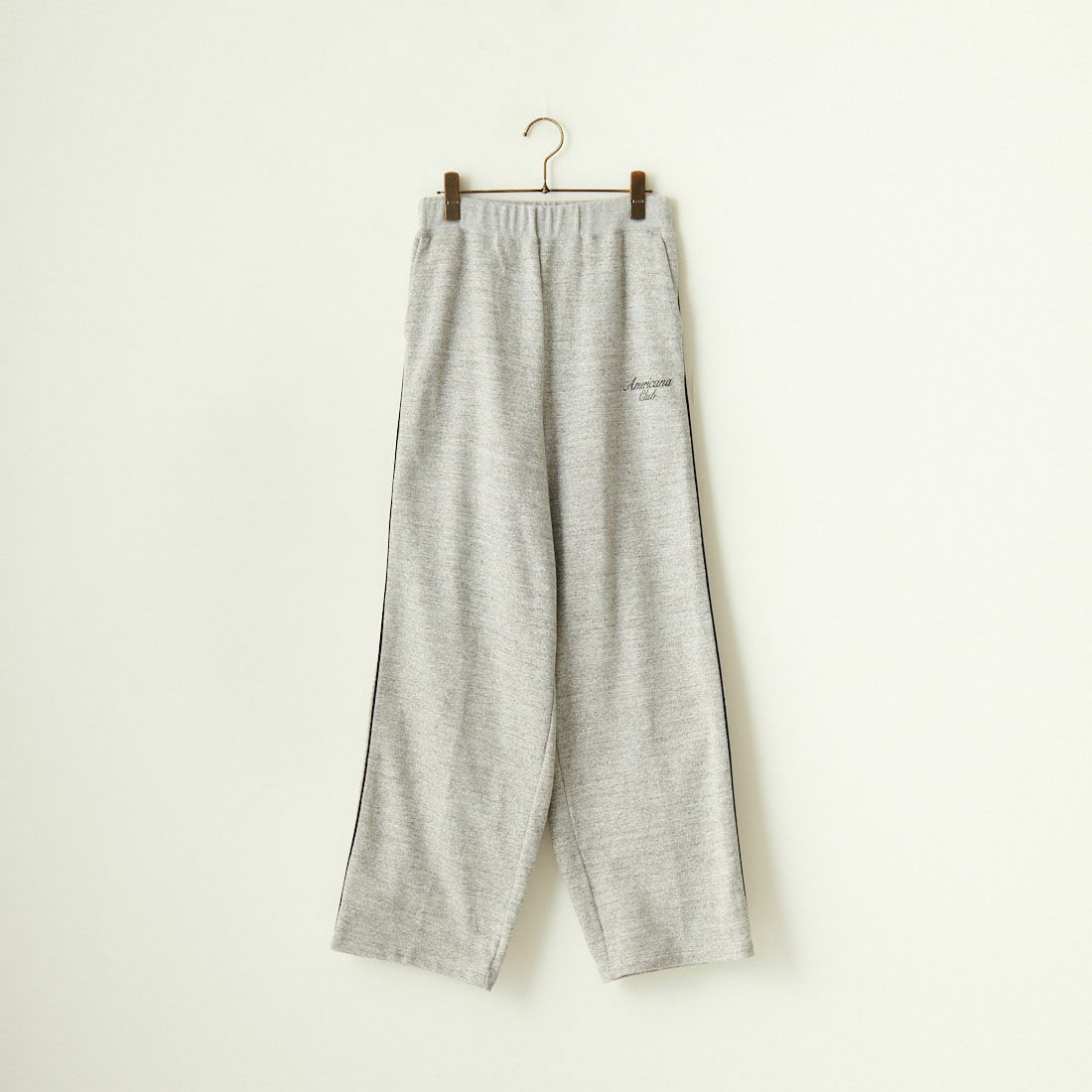 Americana × JEANS FACTORY [アメリカーナ × ジーンズファクトリー] 別注 ワンポイントロゴ ワイドスウェットパンツ [ASO-726-2-JF] ﾓｸｸﾞﾚｰ