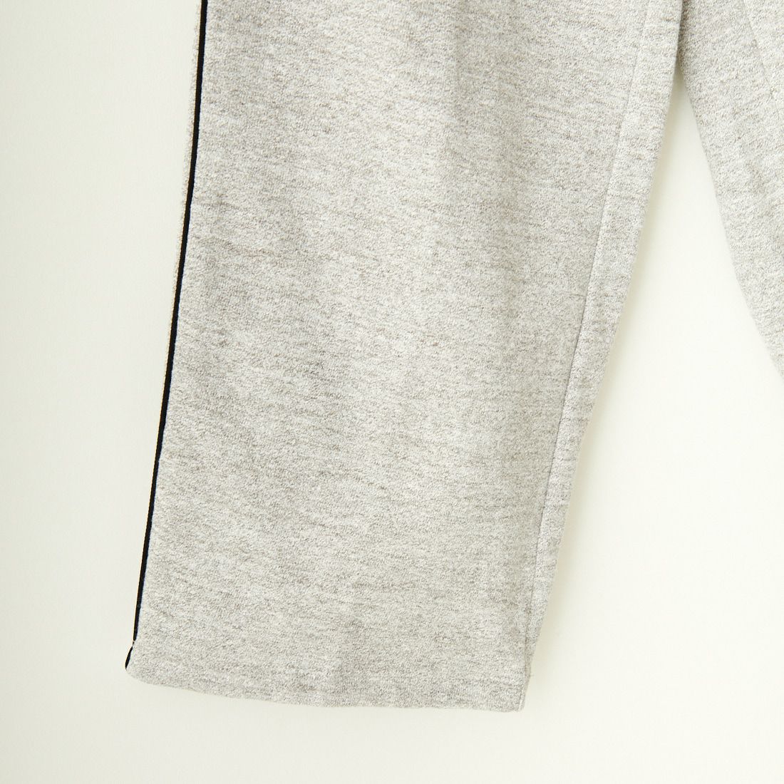 Americana × JEANS FACTORY [アメリカーナ × ジーンズファクトリー] 別注 ワンポイントロゴ ワイドスウェットパンツ [ASO-726-2-JF] ﾓｸｸﾞﾚｰ