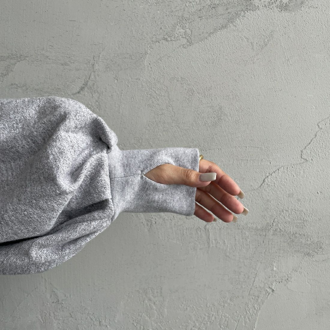 Americana × JEANS FACTORY [アメリカーナ × ジーンズファクトリー] 別注 ボリュームスリーブ ロゴプリントラグランスウェット [ASO-746-2-JF] ﾓｸｸﾞﾚｰ