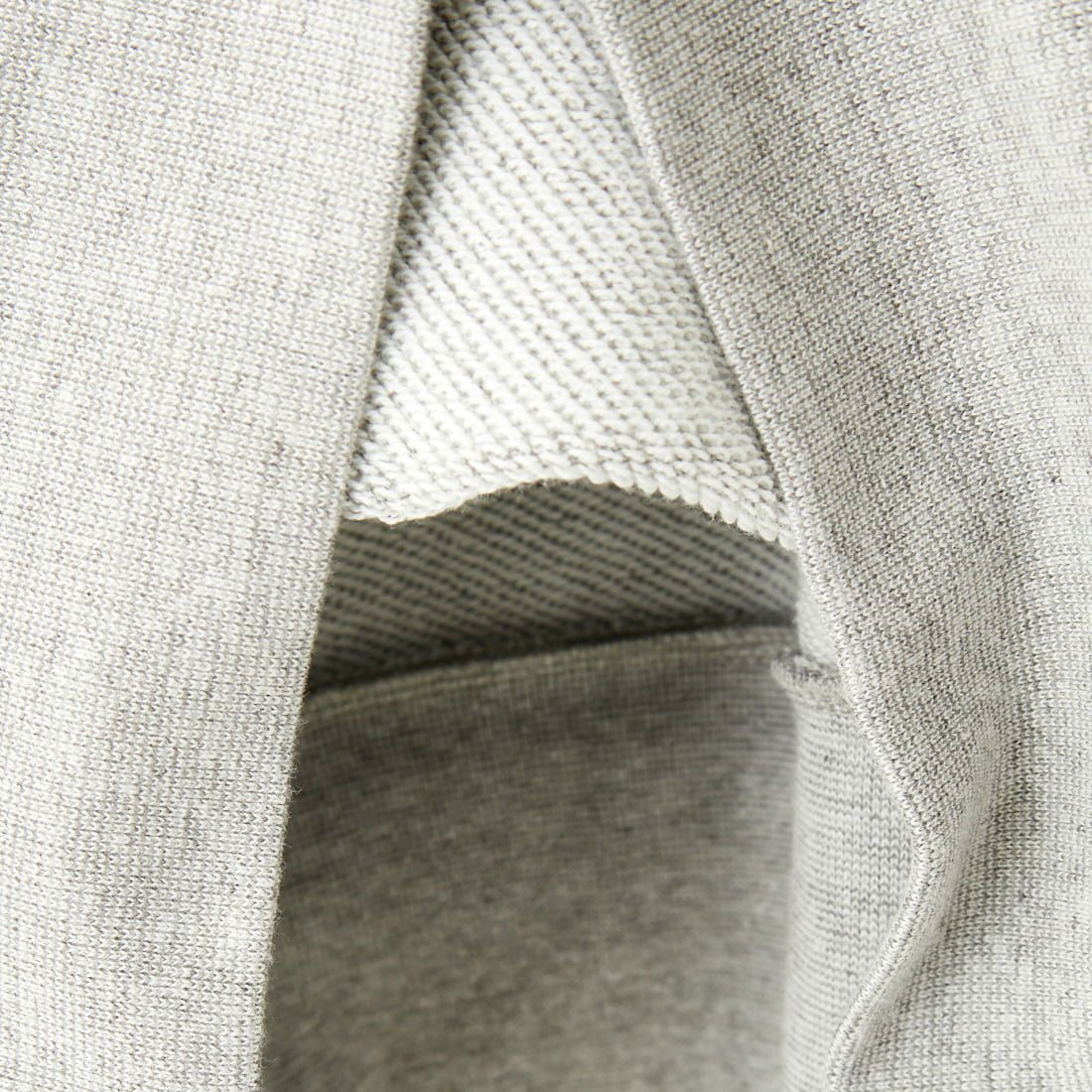 Americana × JEANS FACTORY [アメリカーナ × ジーンズファクトリー] 別注 ボリュームスリーブ ロゴプリントラグランスウェット [ASO-746-2-JF] ﾓｸｸﾞﾚｰ