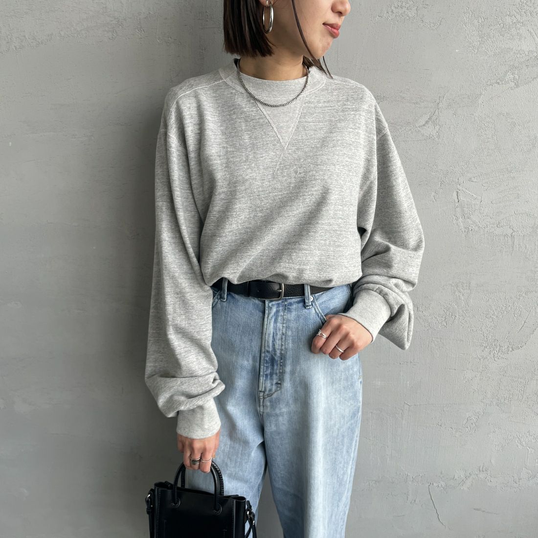 THE SHINZONE [ザ シンゾーン] ダブルガゼット プルオーバー [21SMSCU12] 06 GRAY &&モデル身長：159cm 着用サイズ：F0&&