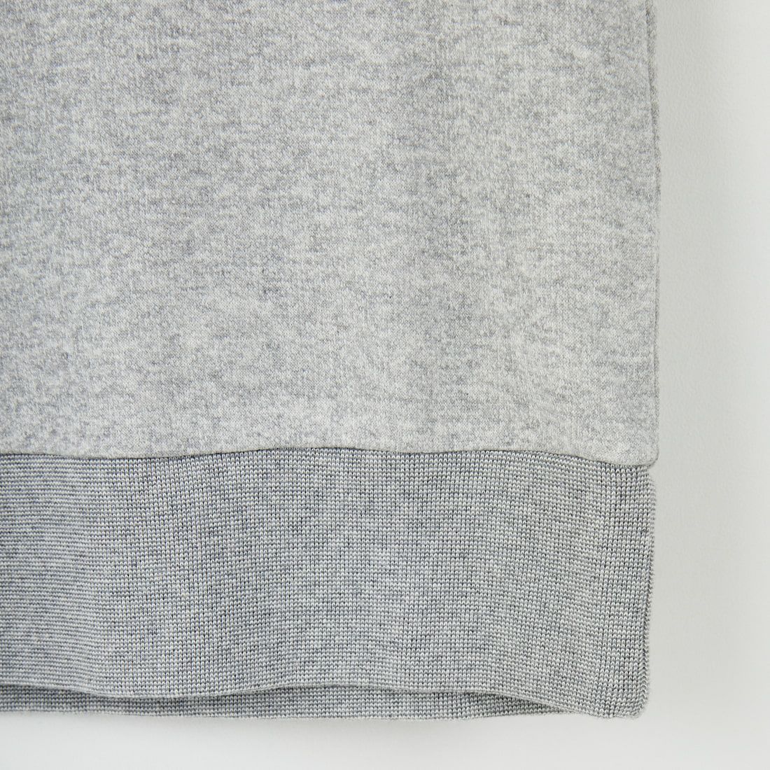 THE SHINZONE [ザ シンゾーン] コモンスウェットシャツ [22AMSCU01] 06 GRAY