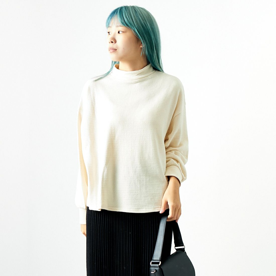 06 KINARI&&モデル身長：167cm 着用サイズ：F&&