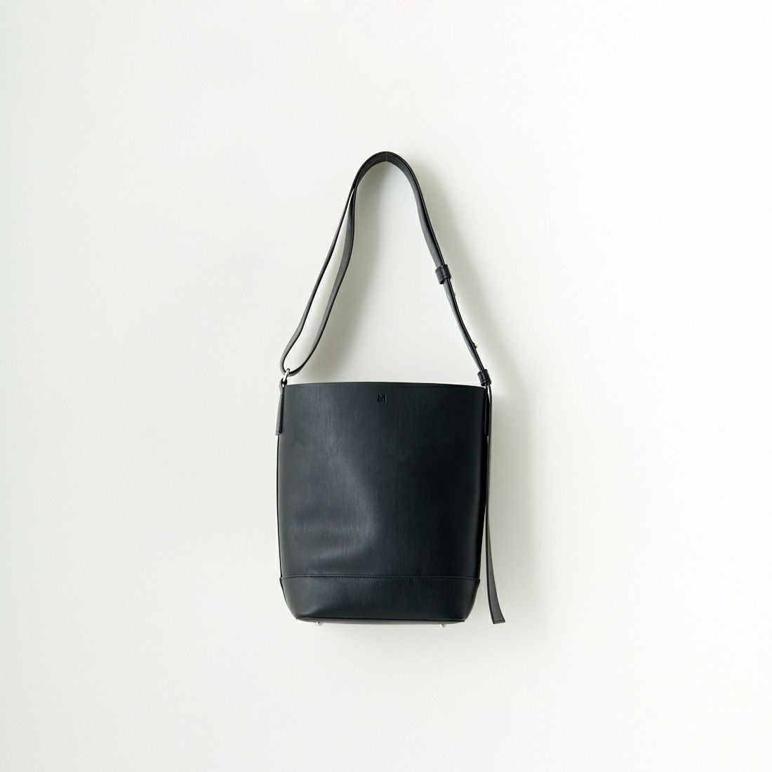 &MyuQ [アンドミューク] JUNO ミニトートバッグ [MCB070] BLACK