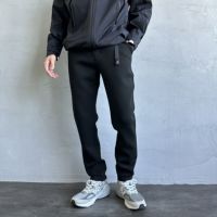 BLACK&&モデル身長：168cm 着用サイズ：M&&