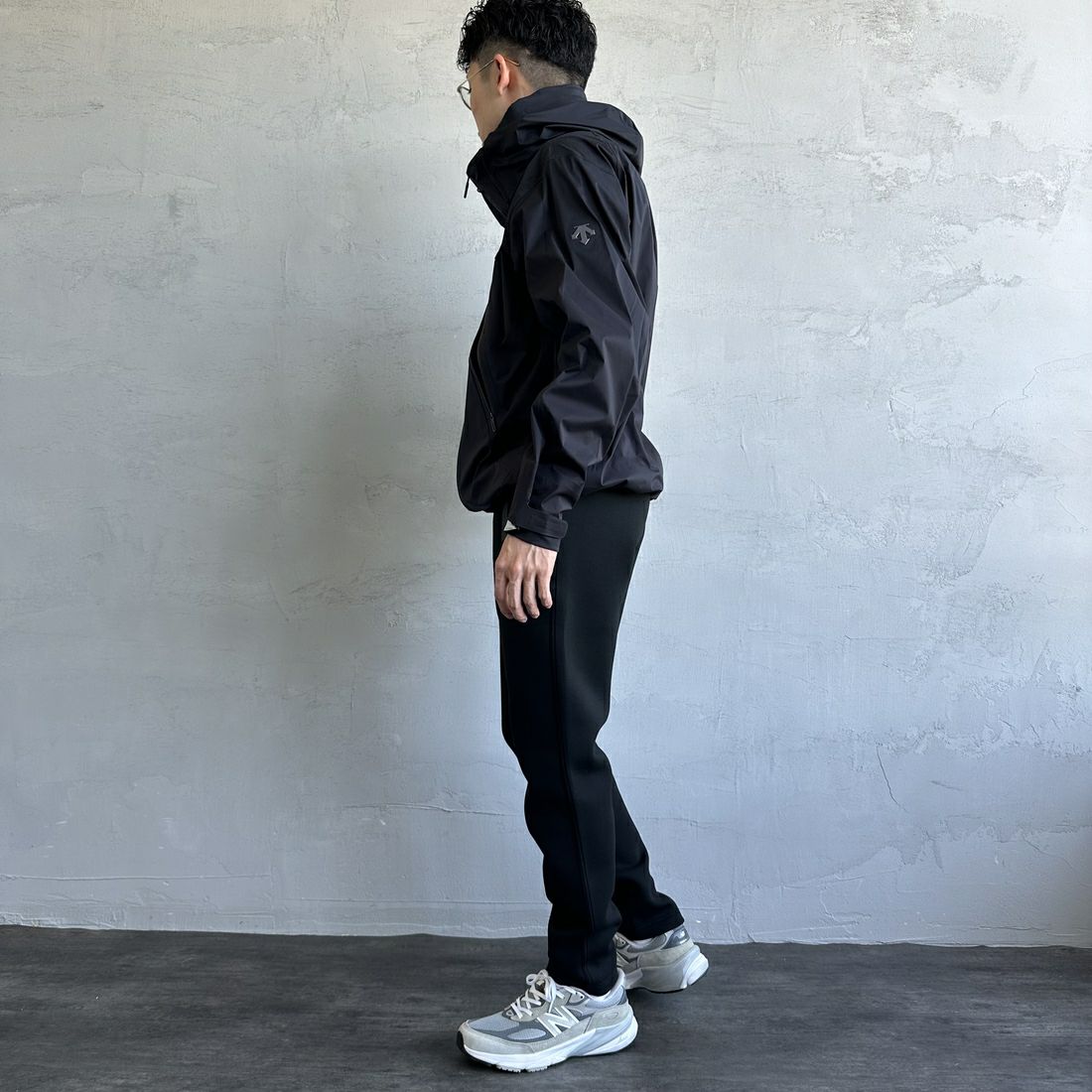 GRAMiCCi [グラミチ] 別注 テックニットスリムパンツ [GUP4-F1023-JF] BLACK &&モデル身長：168cm 着用サイズ：M&&