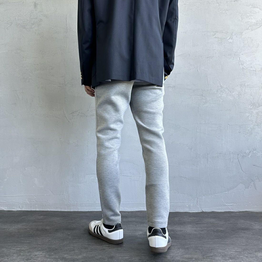 GRAMiCCi [グラミチ] 別注 テックニットスリムパンツ [GUP4-F1023-JF] GRAY &&モデル身長：179cm 着用サイズ：S&&
