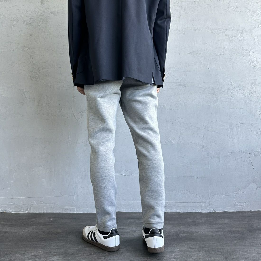 GRAMiCCi [グラミチ] 別注 テックニットスリムパンツ [GUP4-F1023-JF] GRAY GRAMiCCi [グラミチ] 別注 テックニットスリムパンツ [GUP4-F1023-JF] GRAY &&モデル身長：179cm 着用サイズ：M&&