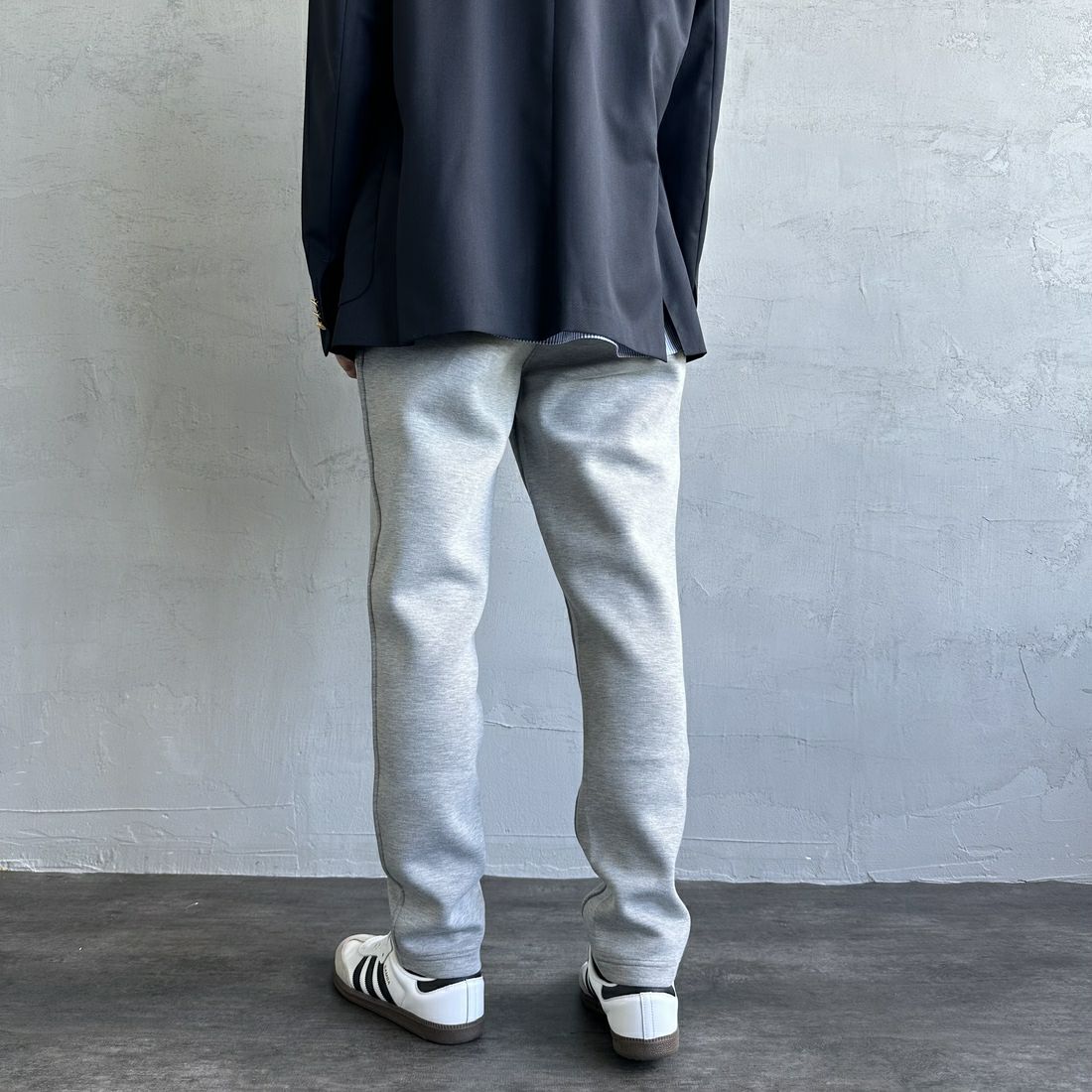 GRAMiCCi [グラミチ] 別注 テックニットスリムパンツ [GUP4-F1023-JF] GRAY GRAMiCCi [グラミチ] 別注 テックニットスリムパンツ [GUP4-F1023-JF] GRAY &&モデル身長：179cm 着用サイズ：L&&