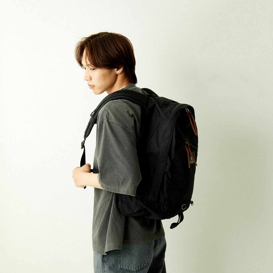 GREGORY [グレゴリー] デイパック [DAY-PACK] ﾌﾞﾗｯｸ JPS