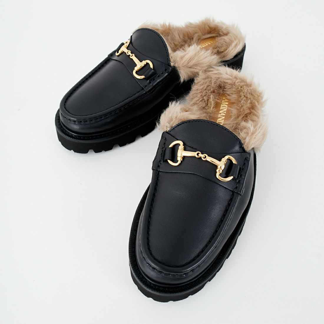 Caminando [カミナンド] ファービット付き フラットシューズ [22115W] BLACK