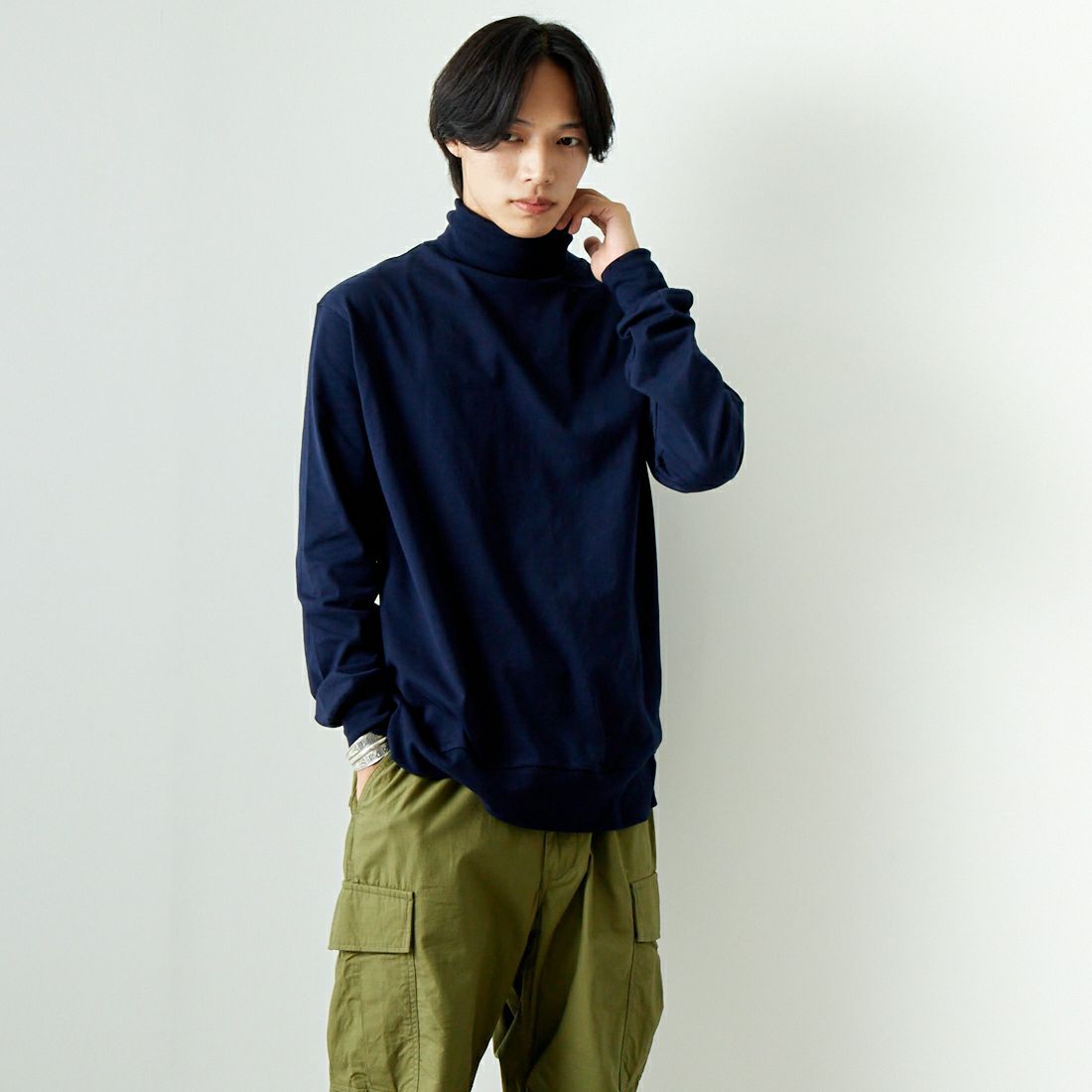 NAVY&&モデル身長：179cm 着用サイズ：3&&