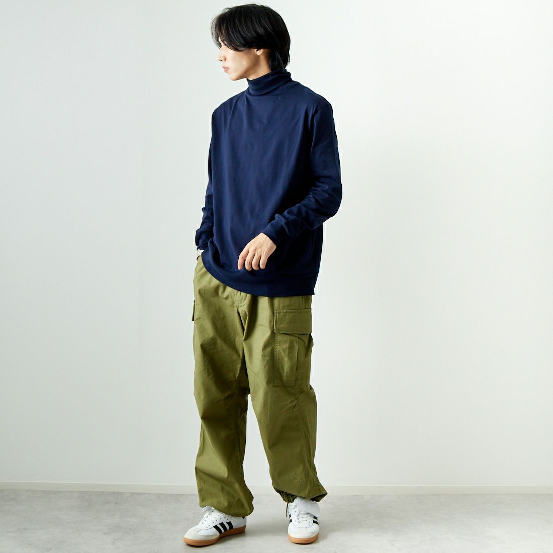 amne [アンヌ] ジャージータートルTシャツ [AMN-CS-066] NAVY &&モデル身長：179cm 着用サイズ：3&&