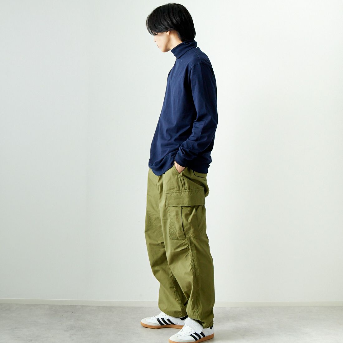 amne [アンヌ] ジャージータートルTシャツ [AMN-CS-066] NAVY &&モデル身長：179cm 着用サイズ：3&&