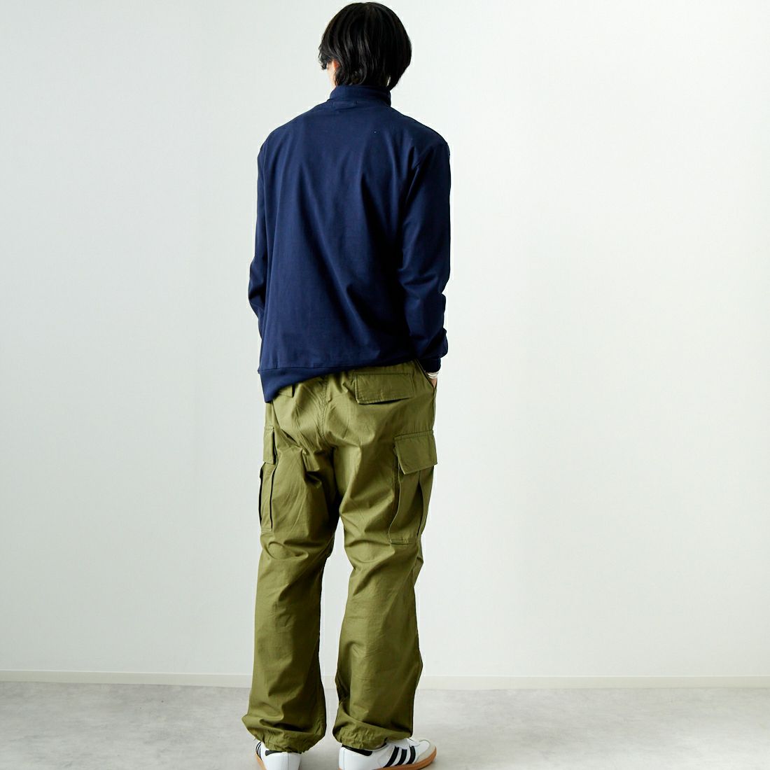 amne [アンヌ] ジャージータートルTシャツ [AMN-CS-066] NAVY &&モデル身長：179cm 着用サイズ：3&&