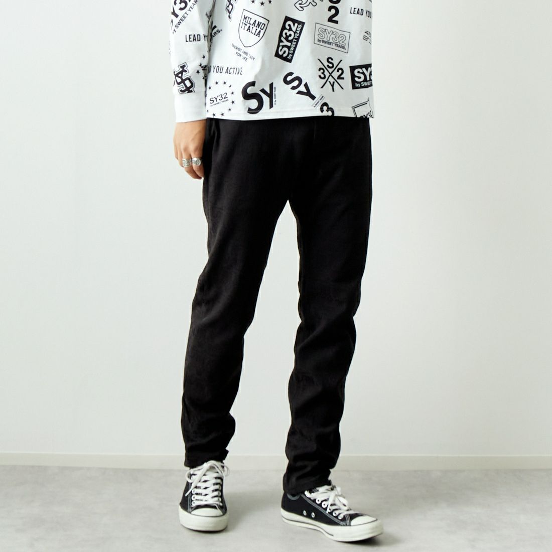 BLACK&&モデル身長：179cm 着用サイズ：48&&