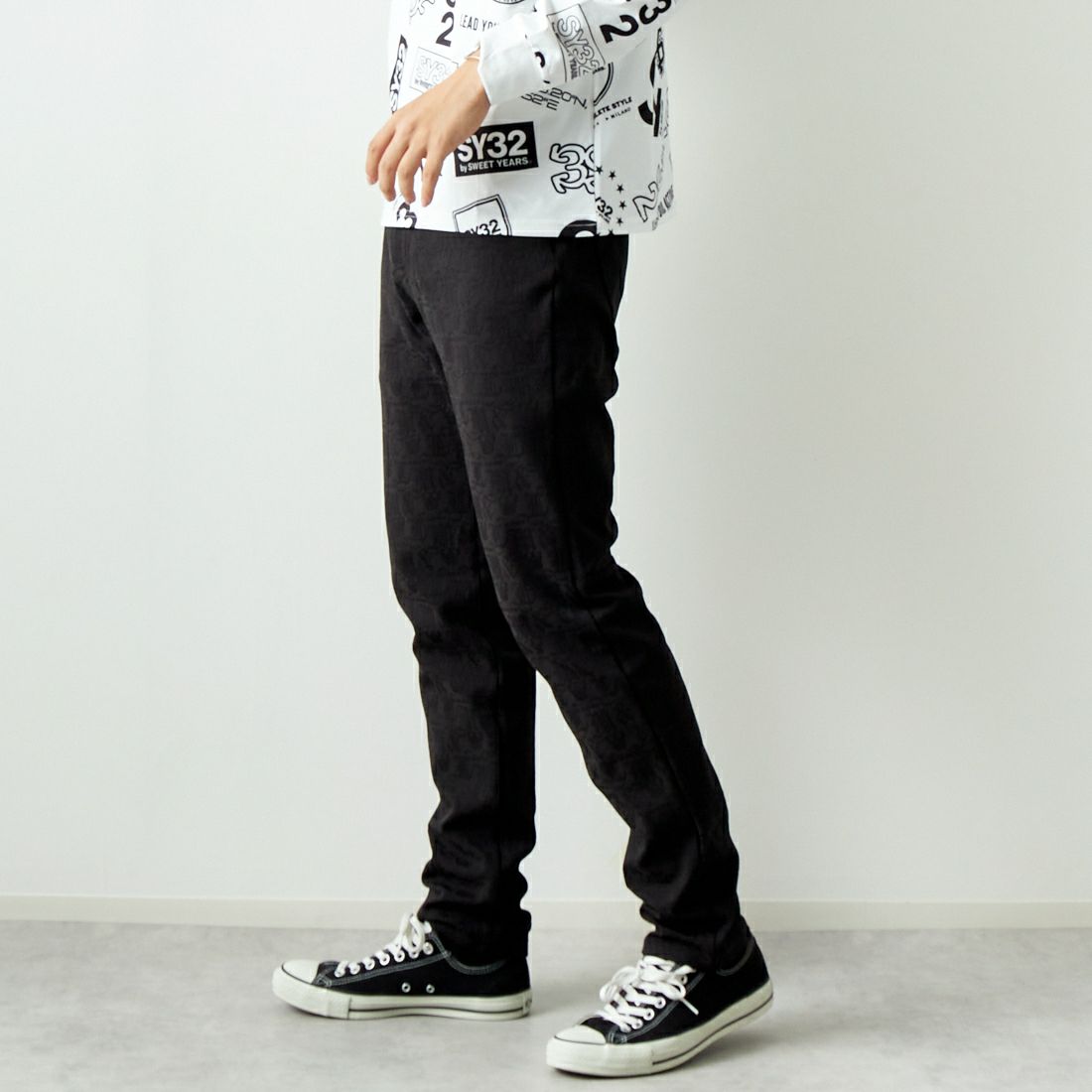 MARK & LONA [マークアンドロナ] エッセンス 4WAYストレッチパンツ [MLM-4C-AT07] BLACK &&モデル身長：179cm 着用サイズ：48&&