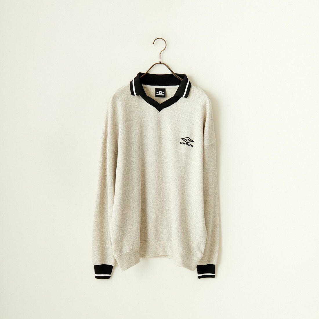 umbro [アンブロ] 別注 ワンポイントロゴ刺繍 ゲームスウェット [KBT58-NK-PO2-JF] ASH