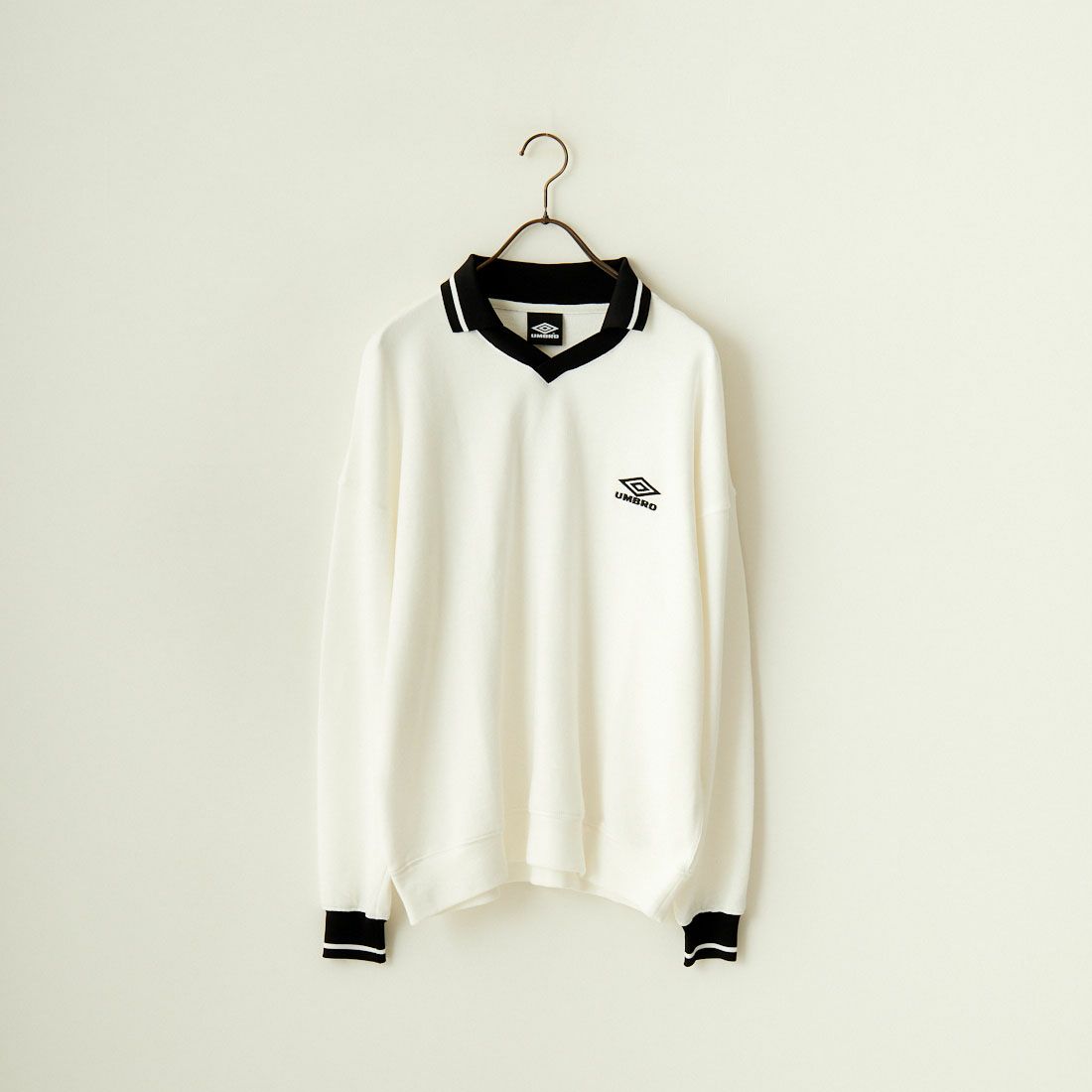 umbro [アンブロ] 別注 ワンポイントロゴ刺繍 ゲームスウェット [KBT58-NK-PO2-JF] WHITE