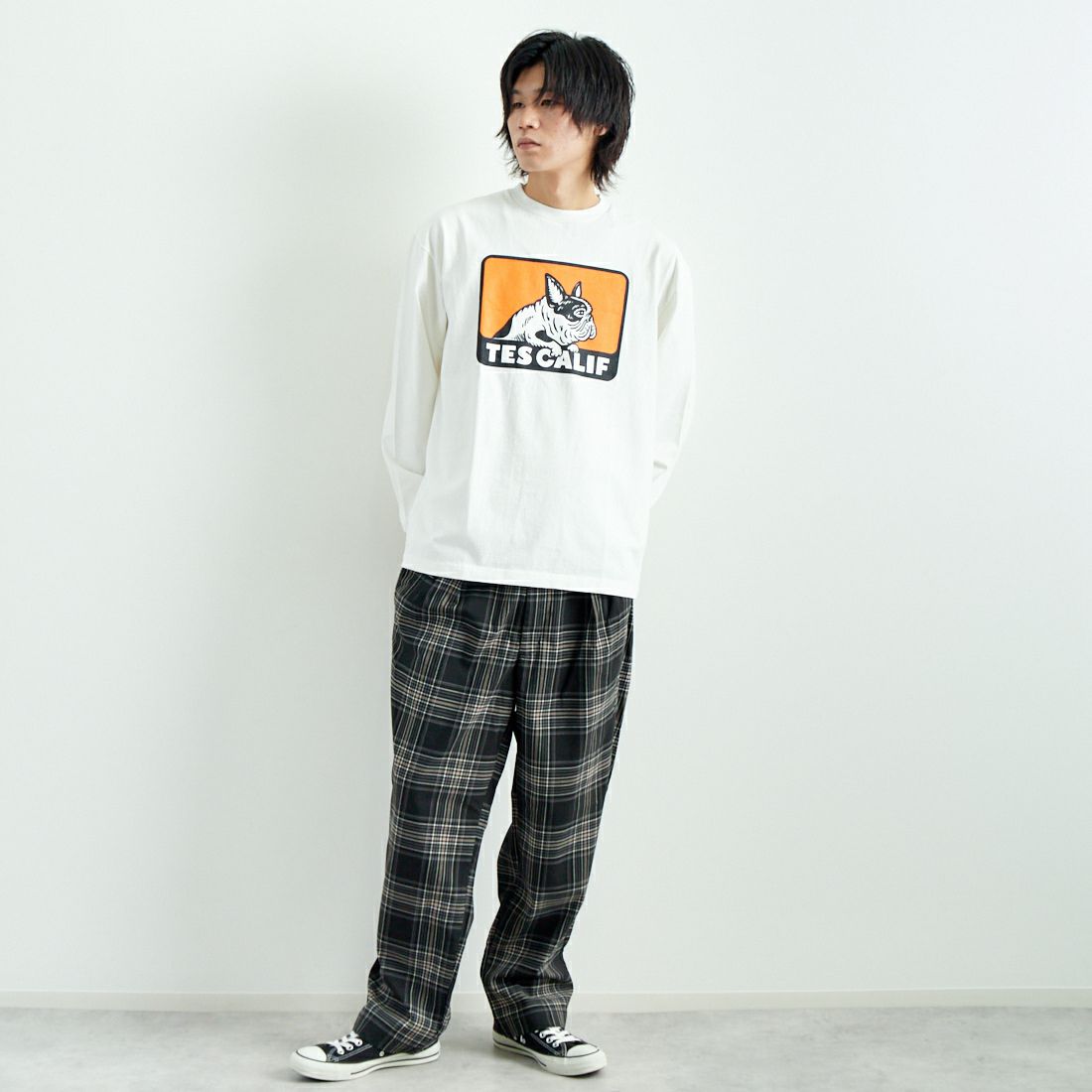 The Endless Summer [エンドレスサマー] ボックスロゴ ロングスリーブTシャツ [FH-24774323] 07 WHITE &&モデル身長：182cm 着用サイズ：L&&