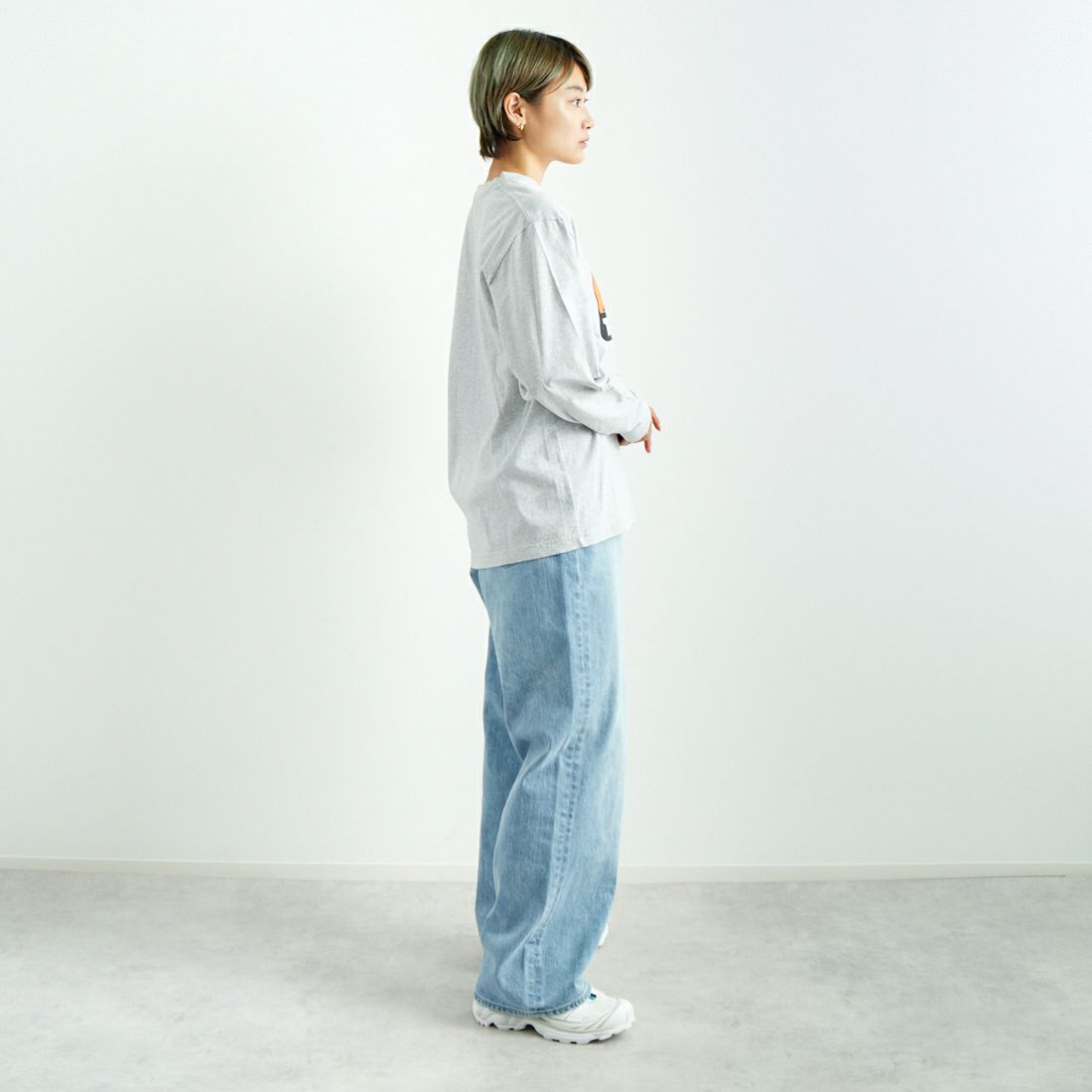 The Endless Summer [エンドレスサマー] ボックスロゴ ロングスリーブTシャツ [FH-24774323] 03 MIX GRY &&モデル身長：160cm 着用サイズ：S&&