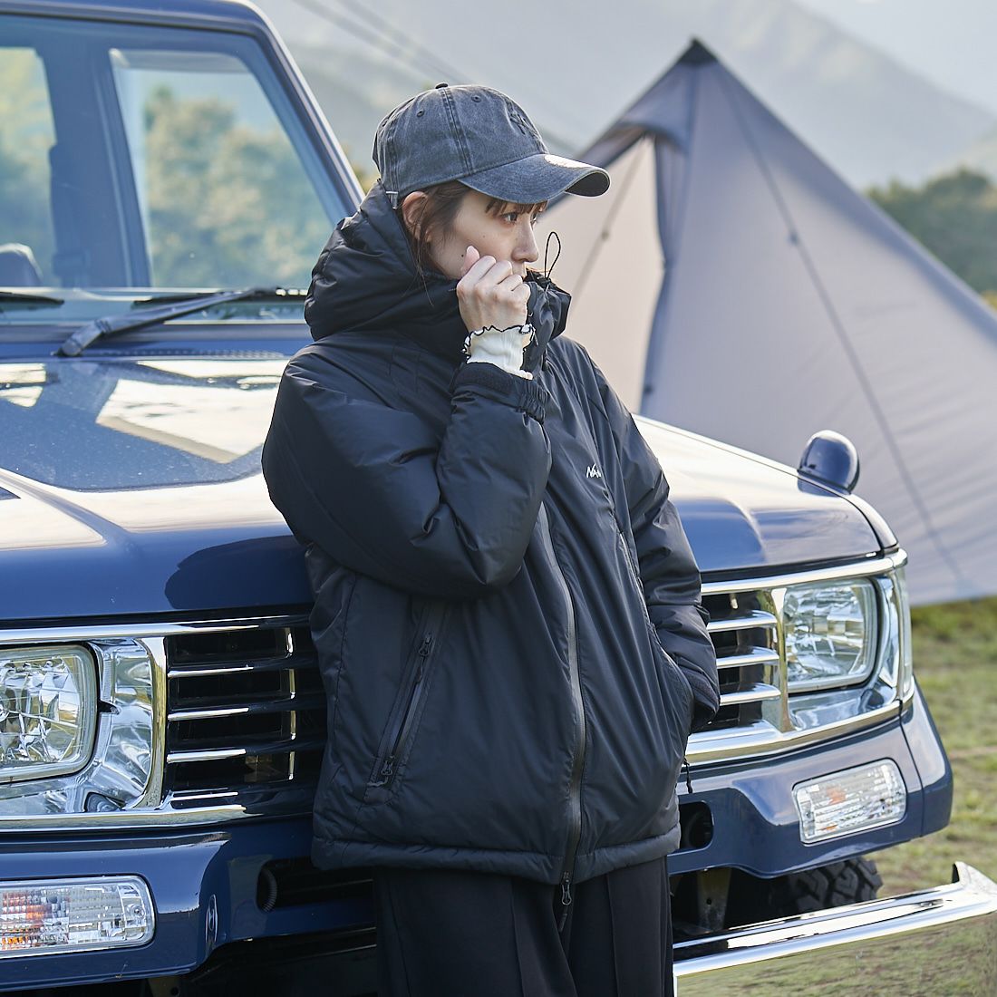 JEANSFACTORY × NANGA [ジーンズファクトリー × ナンガ] 別注 オーロラテックスダウンジャケット [JMP-244-022] BLACK &&モデル身長：167cm 着用サイズ：S&&