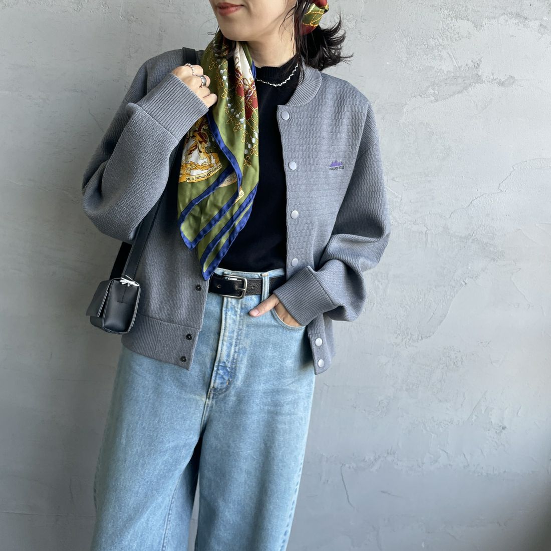 THOUSAND MILE [サウザンド マイル] 別注 ハニカムニットブルゾン [TM242PK50340-JF] 15 MD.GRAY&&モデル身長：160cm 着用サイズ：F&&