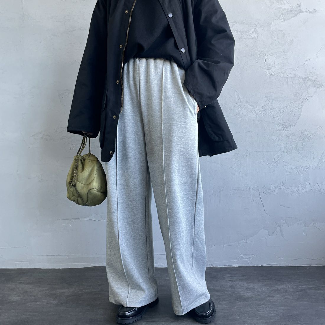 GRAY&&モデル身長：163cm 着用サイズ：M&&