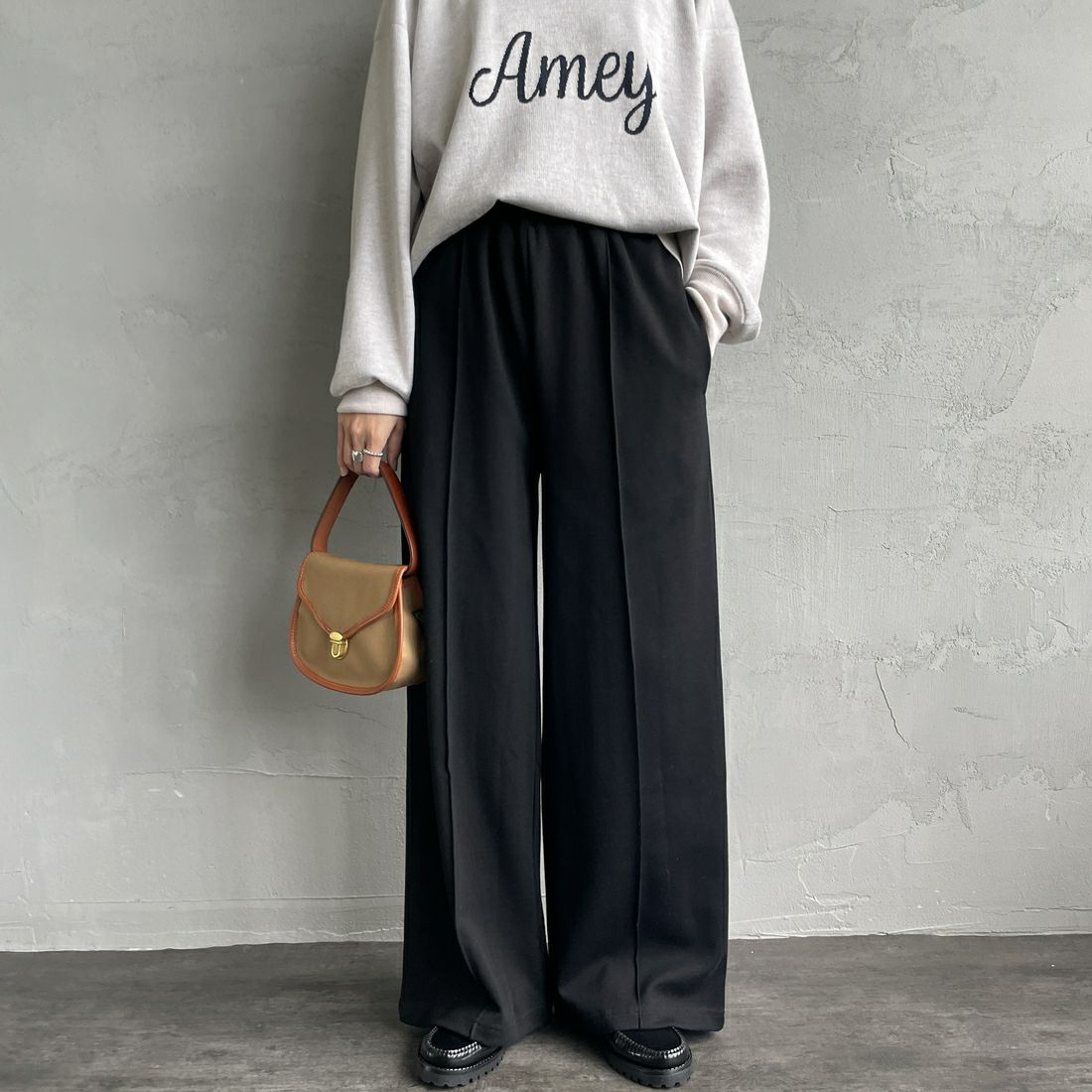 BLACK&&モデル身長：160cm 着用サイズ：M&&