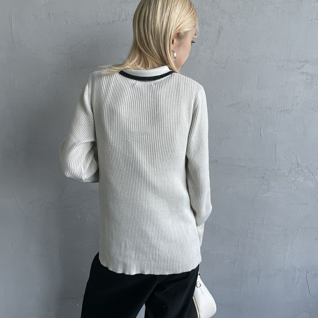 By/m [バイエム] ラメニットポロカーディガン [B24132019] 02 OFF/BLK &&モデル身長：150cm 着用サイズ：F&&