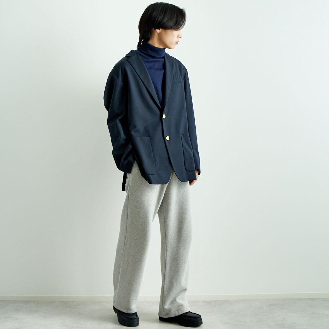 Gymphlex [ジムフレックス] 2Bジャケット [GY-A0553CWT] DK.NAVY &&モデル身長：179cm 着用サイズ：L&&