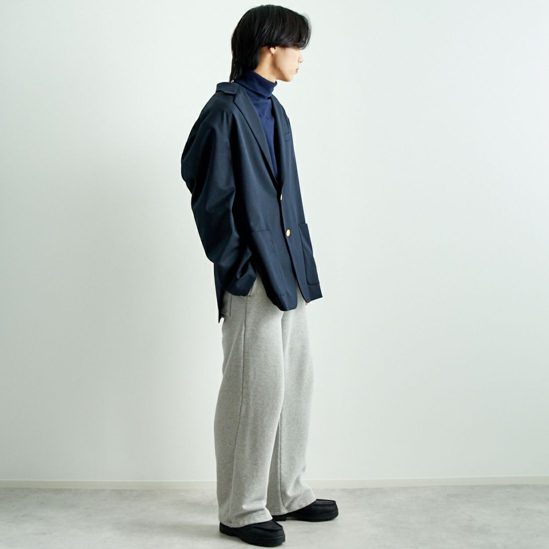 Gymphlex [ジムフレックス] 2Bジャケット [GY-A0553CWT] DK.NAVY &&モデル身長：179cm 着用サイズ：L&&