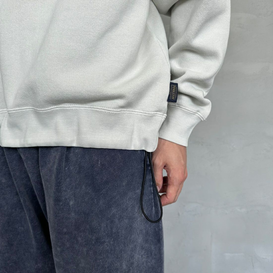 PENDLETON [ペンドルトン] 別注 ネイティブ柄 バックプリントピグメントスウェット [4475-7238-JF] GREY